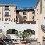 Meligunis 4*