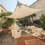 Meligunis Hotel
