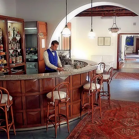 Hotel Meligunis