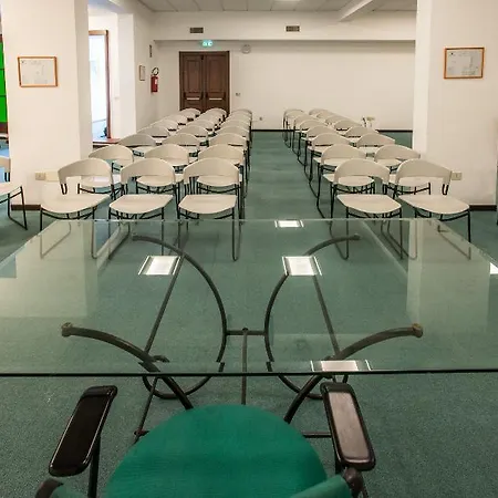Meligunis Hotel
