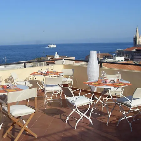 Meligunis Hotel