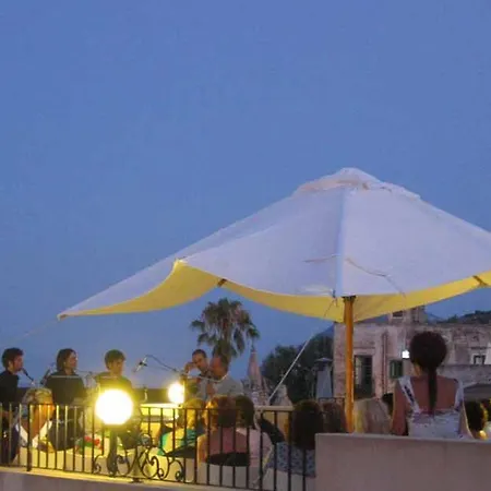 Meligunis Hotel 4*